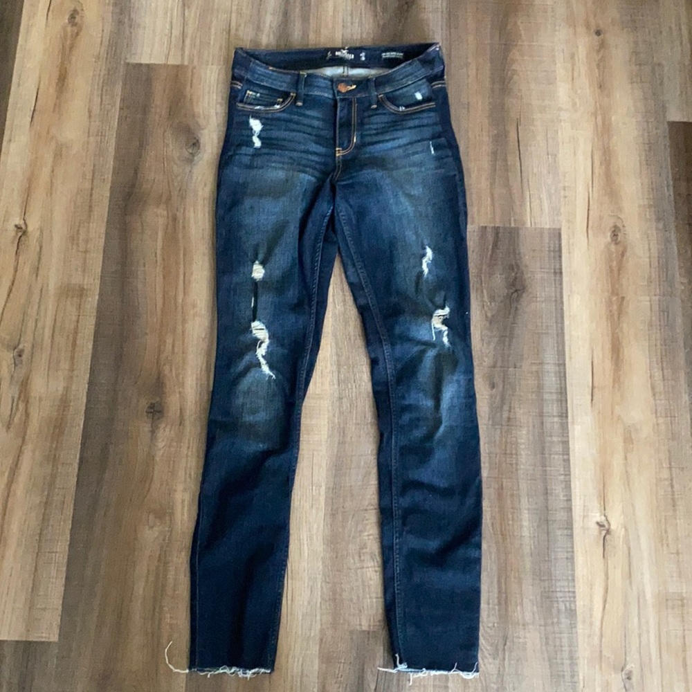 Hollister low-rise super skinny stretch jeans